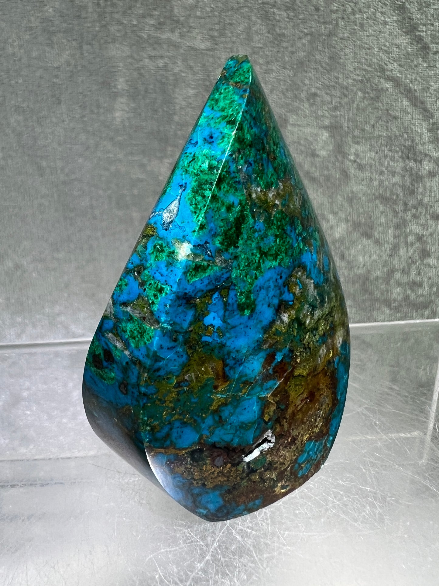 Chrysocolla Flame From Peru. Stunning Chrysocolla And Malachite Display Crystal. High Quality Flame With Gorgeous Colors.