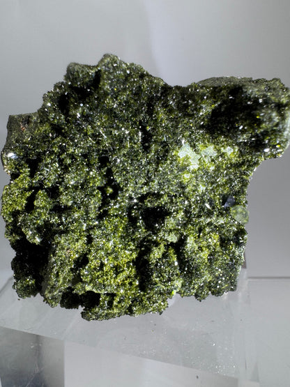 Turkish Epidote And Quartz Specimen. Gorgeous High Quality Forest Epidote. Amazing Flash And Sparkle!
