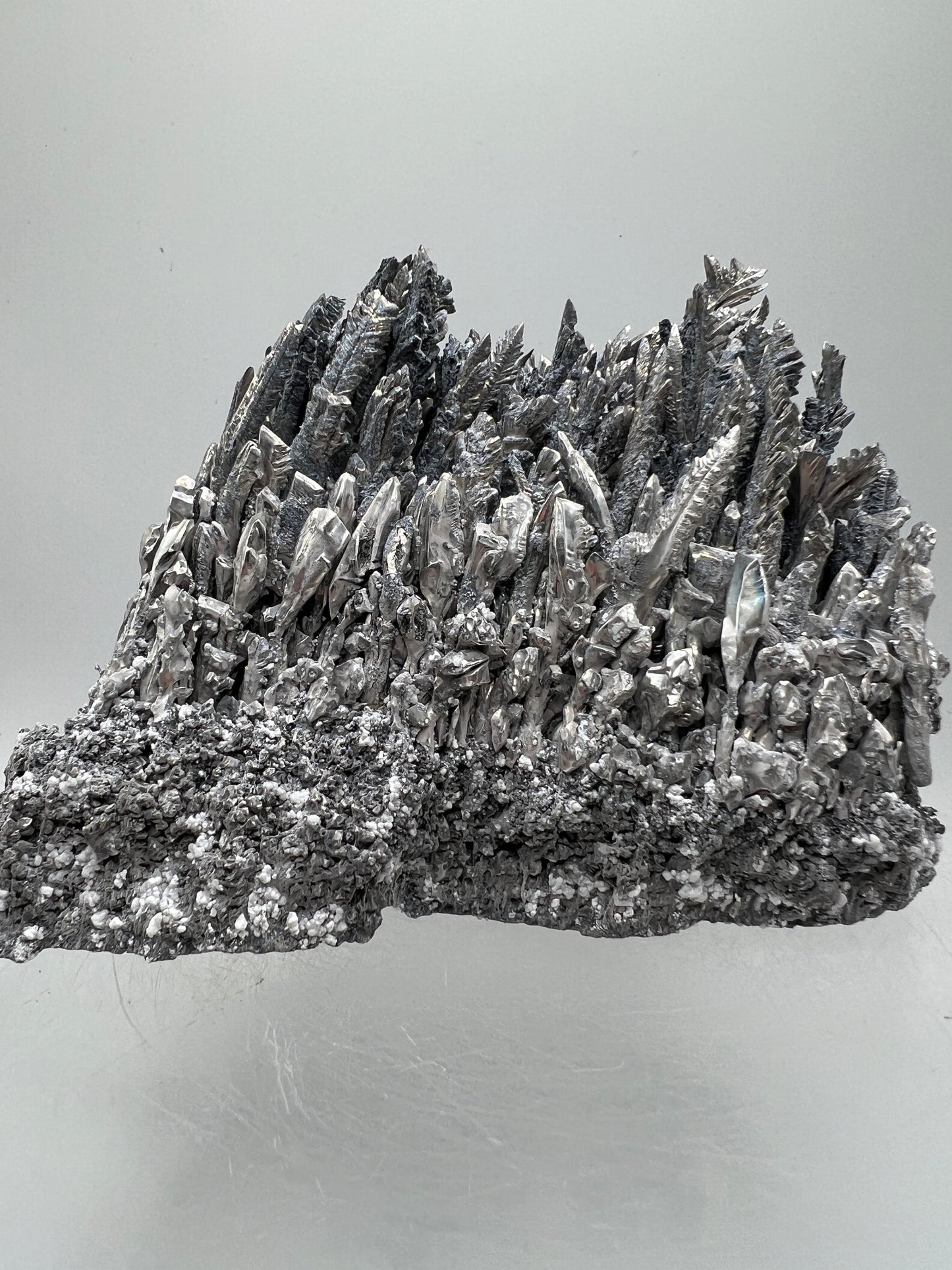 Magnesium Raw Specimen. Very Cool And Unique Cluster. Beautiful Flashy Display Crystal