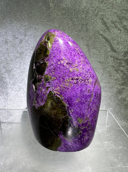 Stichtite In Serpentine Polished Freeform. Gorgeous High Quality Display Crystal. Amazing Atlantisite Freeform.