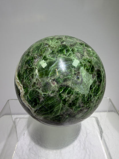 Diopside Crystal Sphere. 68mm. Very Rare And Unique Display Sphere. Lots Of Beautiful Flash