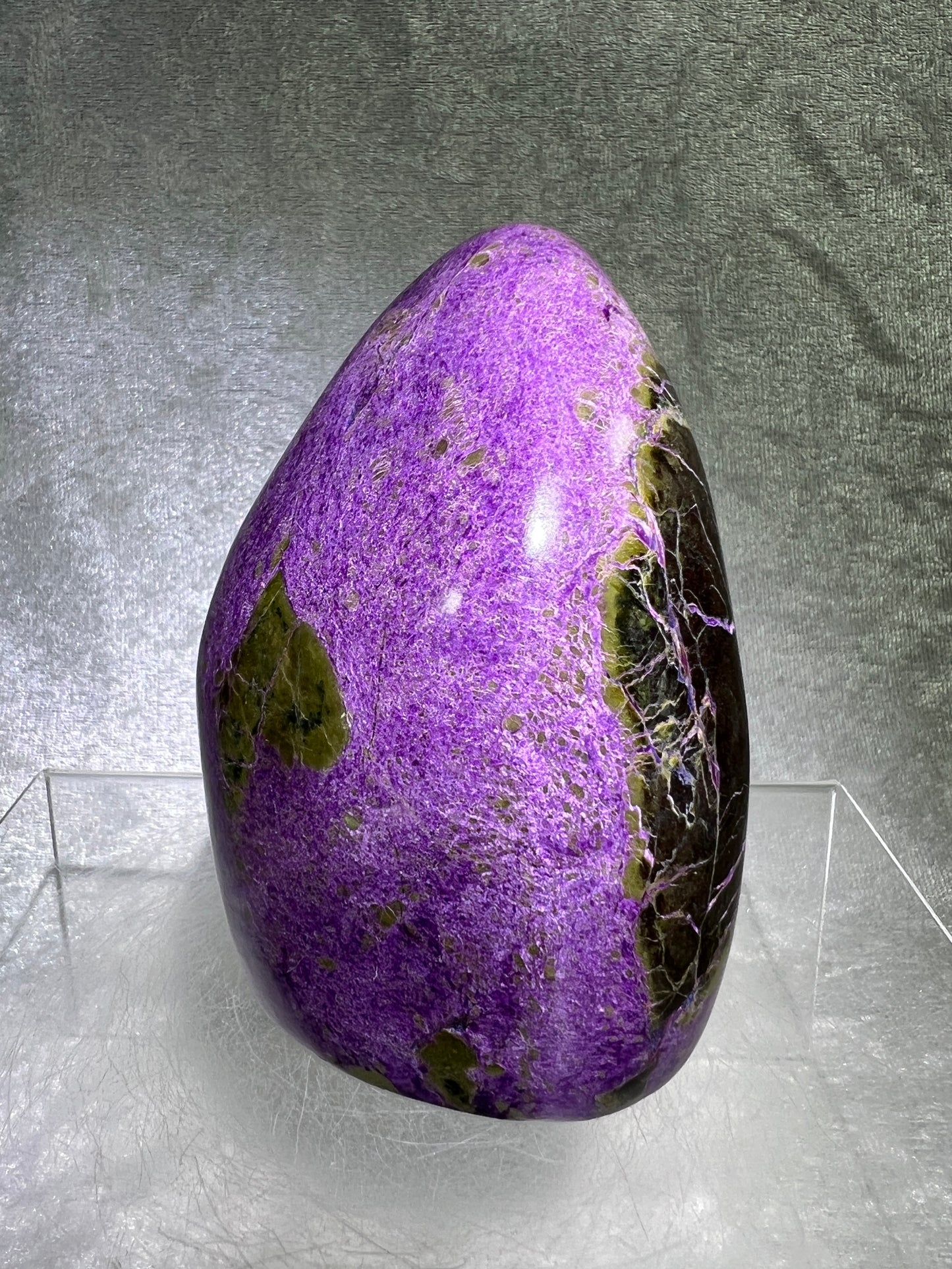 Stichtite In Serpentine Polished Freeform. Gorgeous High Quality Display Crystal. Amazing Atlantisite Freeform.