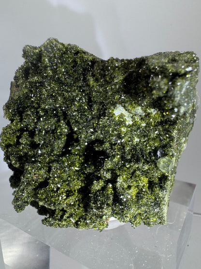 Turkish Epidote And Quartz Specimen. Gorgeous High Quality Forest Epidote. Amazing Flash And Sparkle!
