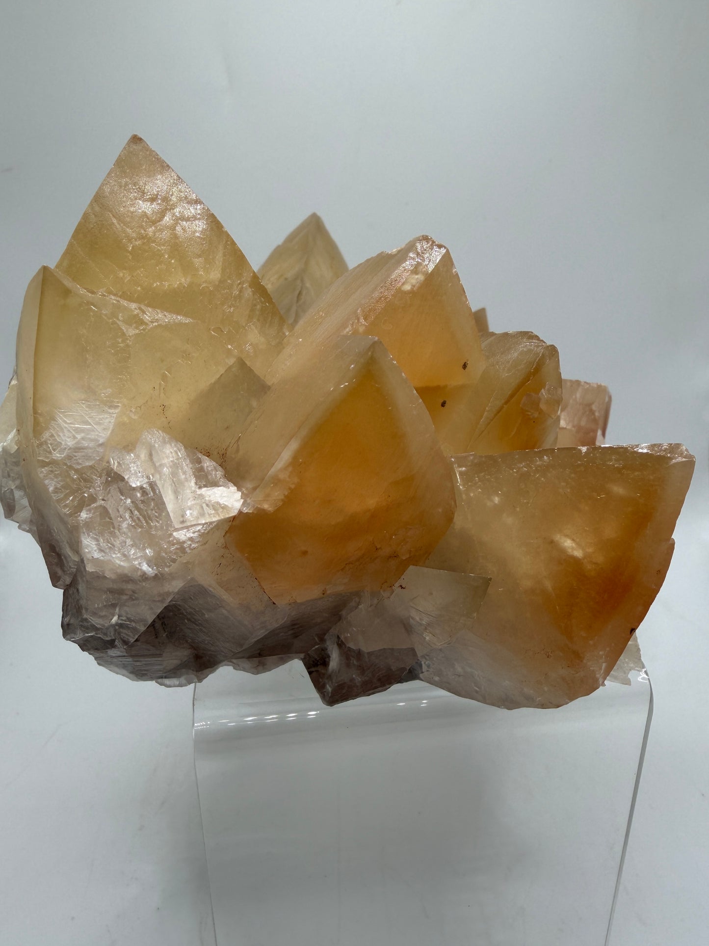 Mariposa Butterfly Calcite Cluster. Large Beautiful Calcite From Mexico. Fantastic High Quality Mineral Specimen