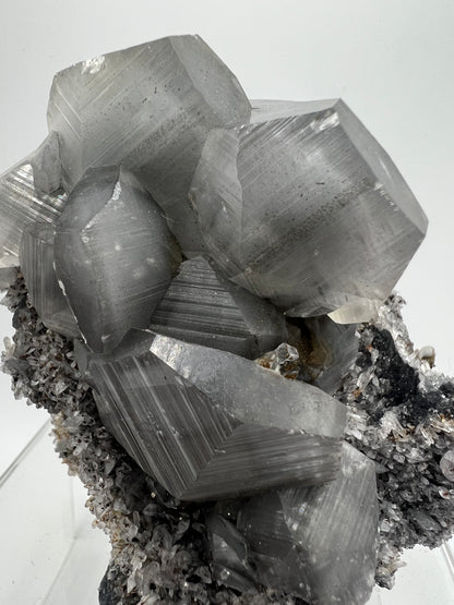 Silver Benz Calcite On Druzy Quartz. Gorgeous UV Reactive Mangano Calcite. Amazing Needle Quartz Matrix.