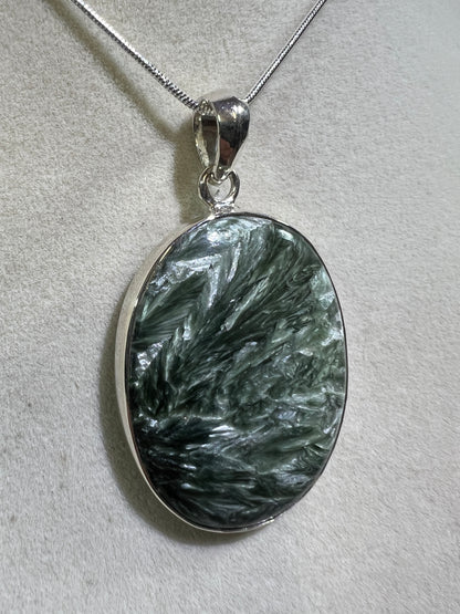 Seraphinite Crystal 925 Silver Pendant. Gorgeous Angel Wing Patterns. High Quality Crystal Jewelry