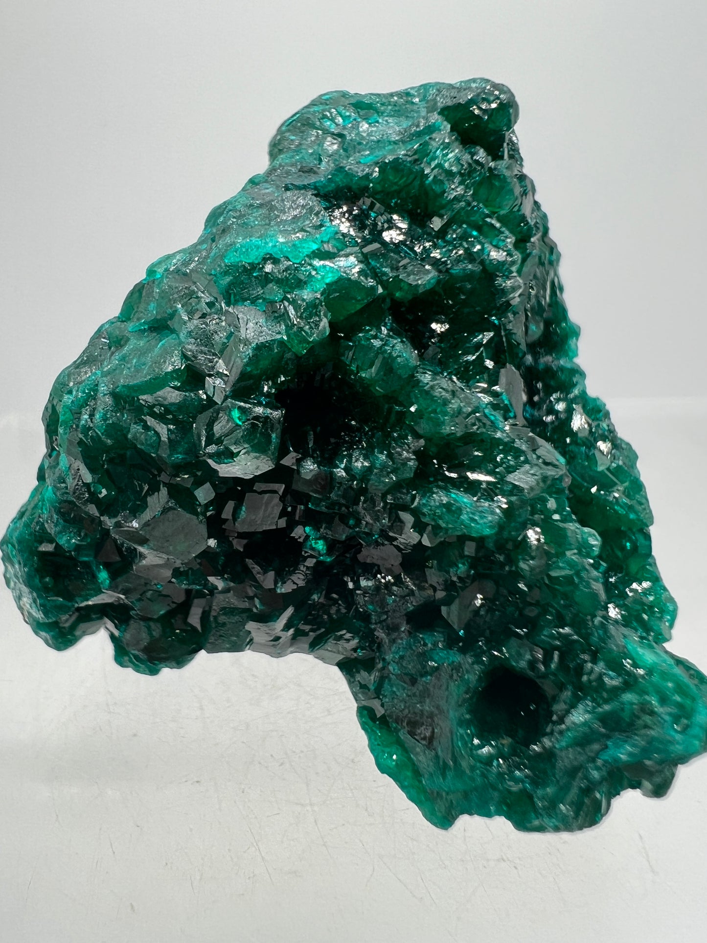 Dioptase Crystal Specimen. High Quality Flashy Mineral From The Congo. Gorgeous Colors And Cubes.