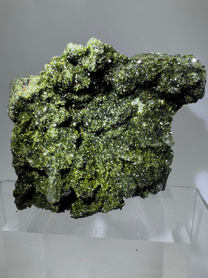 Turkish Epidote And Quartz Specimen. Gorgeous High Quality Forest Epidote. Amazing Flash And Sparkle!