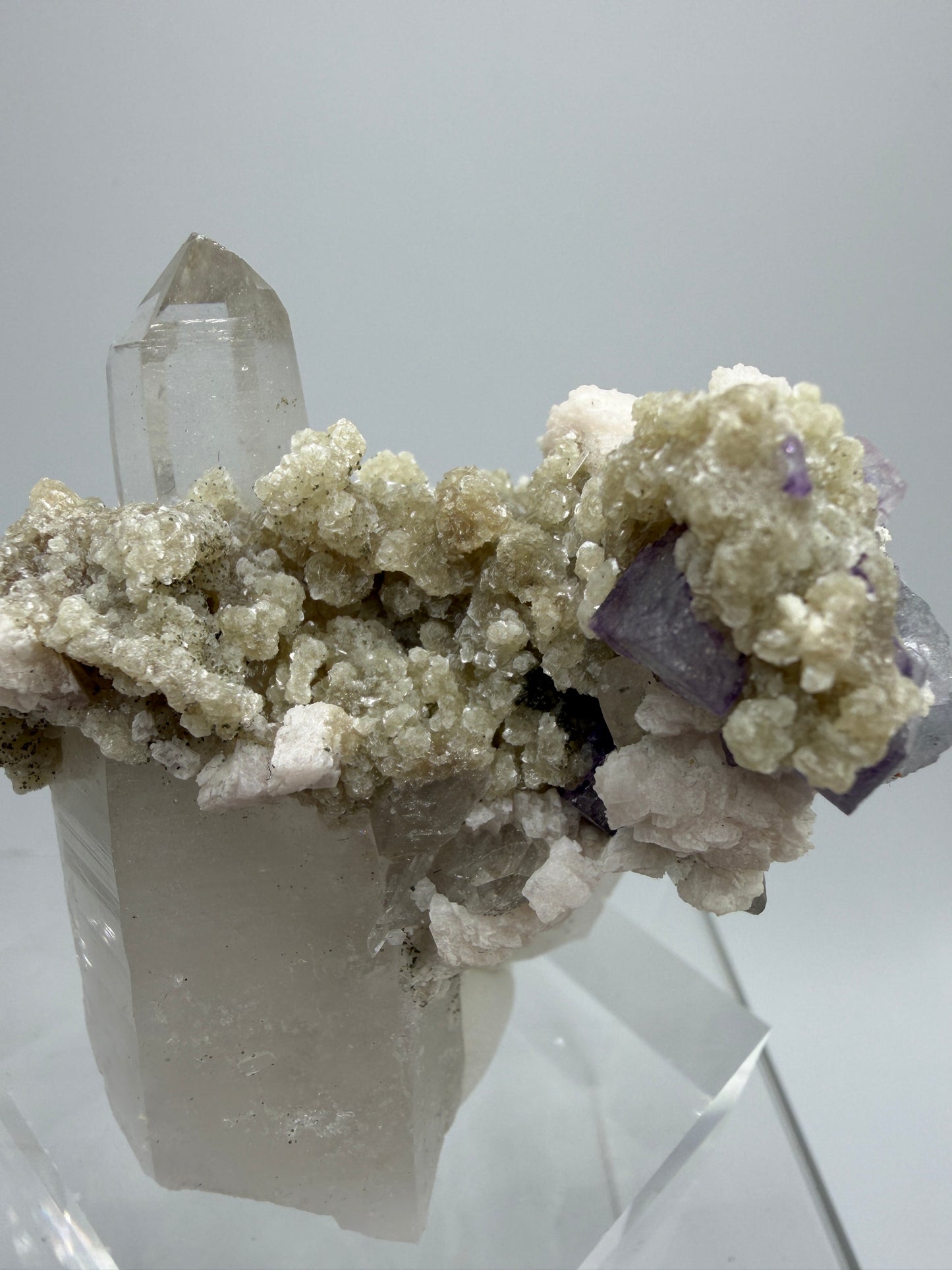 Clear Quartz And Fluorite Display Specimen. World Famous Yaogangxian Cluster. Beautiful Porcelain Fluorite Cubes. High Quality Mineral Specimen.