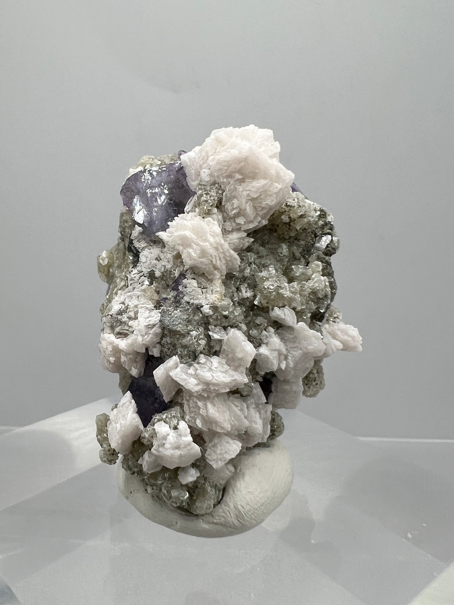 Fluorite, Calcite, And Druzy Quartz Specimen. World Famous Yaogangxian Fluorite Cubes. Beautiful Mixed Mineral Specimen.