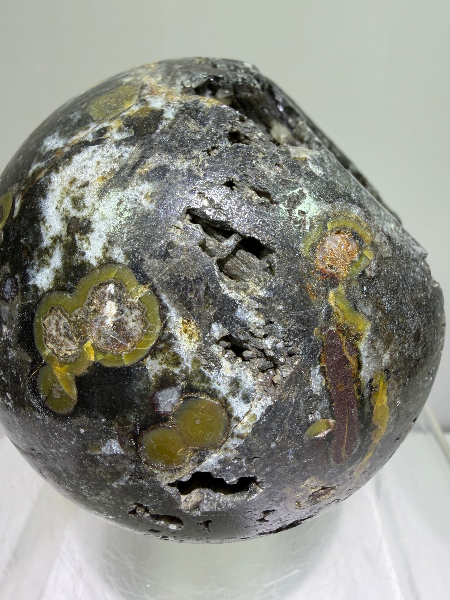 Warring States Agate Sphere. 88mm. Stunning Stalactite Druzy. Very Rare And Unique Display Sphere