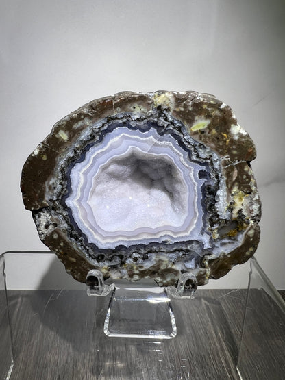 Trancas Geode Specimen From Mexico. A Beautiful Half Geode With Stunning Sugar Druzy. Gorgeous Shortwave UV Reaction!