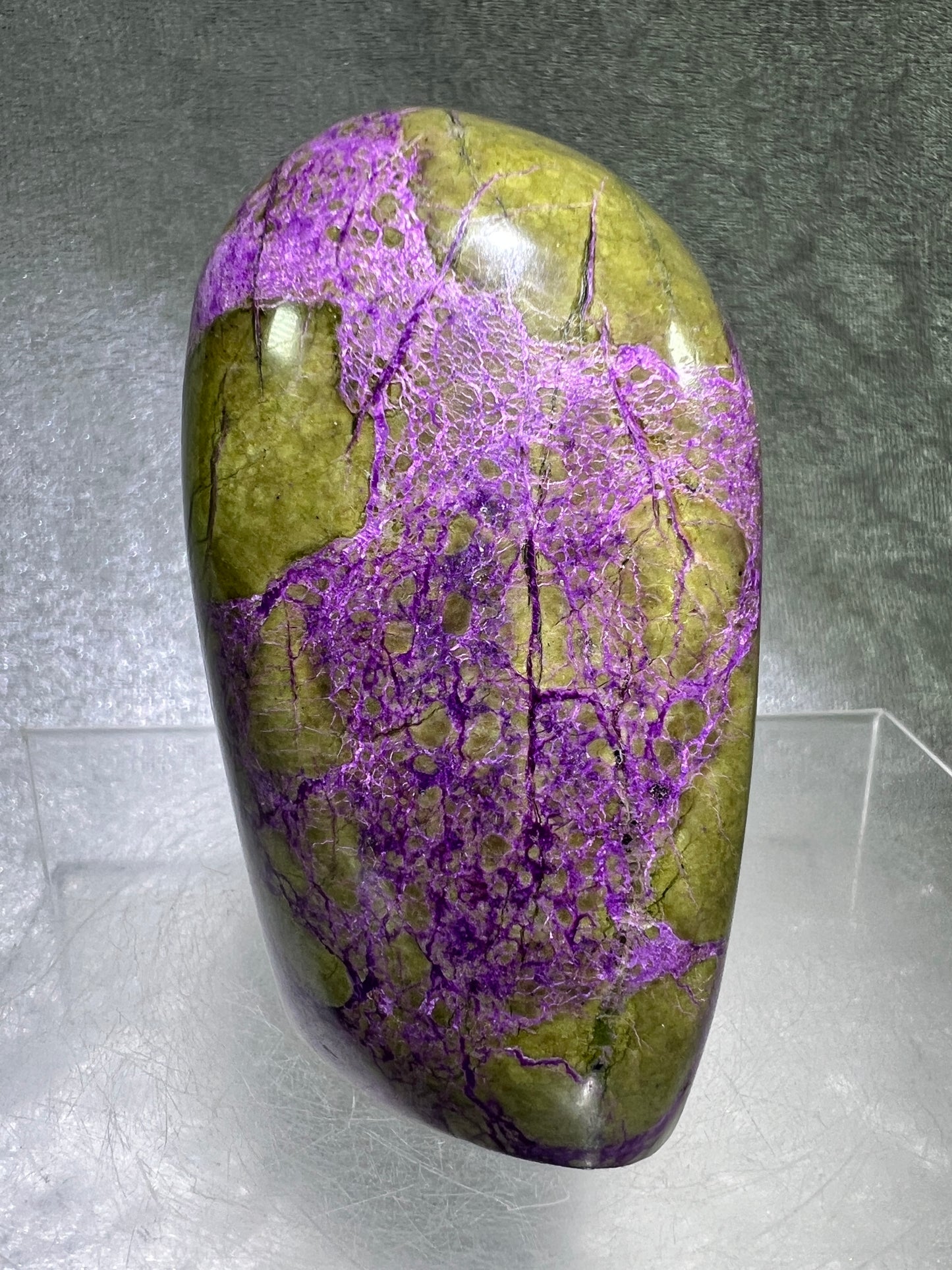 Stichtite In Serpentine Polished Freeform. Gorgeous High Quality Display Crystal. Amazing Atlantisite Freeform.