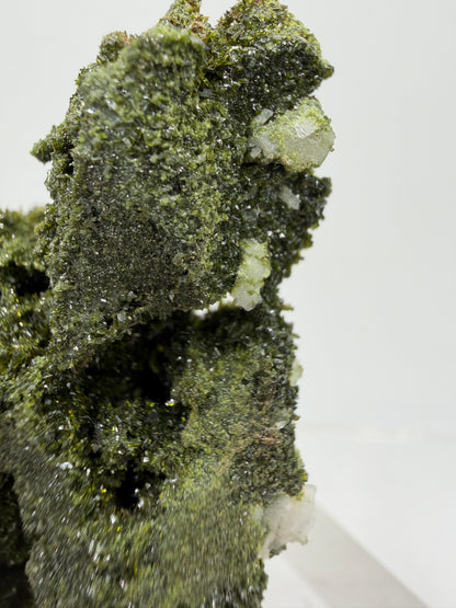 Turkish Epidote And Quartz Specimen. Gorgeous High Quality Forest Epidote. Amazing Flash And Sparkle!