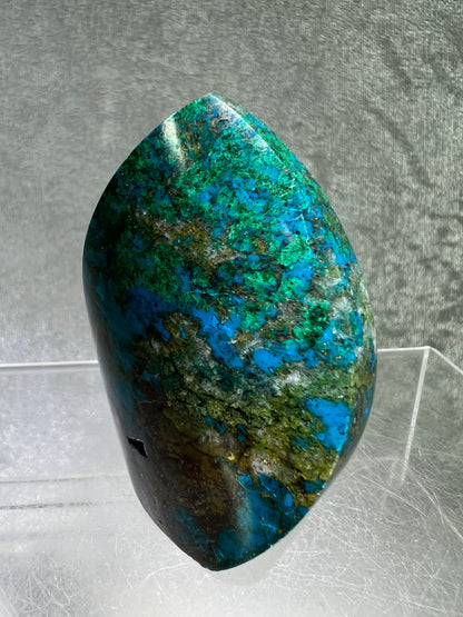 Chrysocolla Flame From Peru. Stunning Chrysocolla And Malachite Display Crystal. High Quality Flame With Gorgeous Colors.