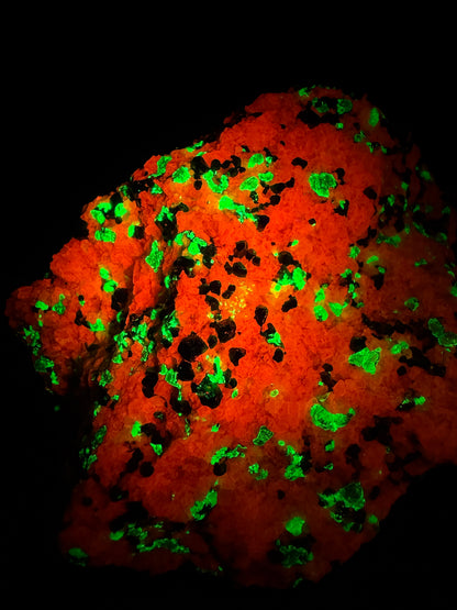 Franklinite, Willemite, And Calcite UV Specimen. Beautiful UV Reactive Crystals With Stunning Colors. High Quality Display Crystal