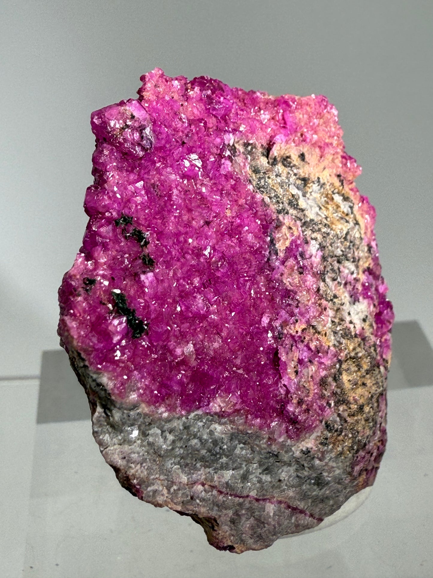 Salrose Crystal Specimen. Gorgeous Bright Colors And Crystals. Stunning Cobaltion Dolomite Specimen From The Congo.