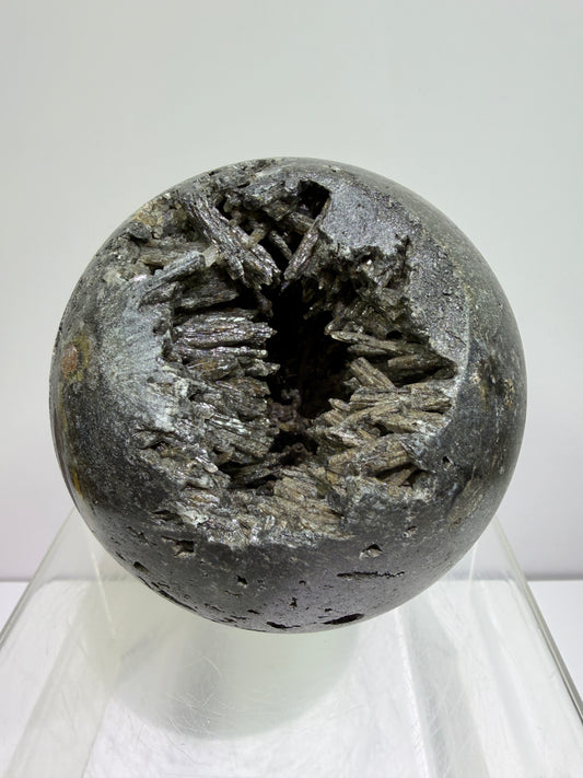 Warring States Agate Sphere. 88mm. Stunning Stalactite Druzy. Very Rare And Unique Display Sphere