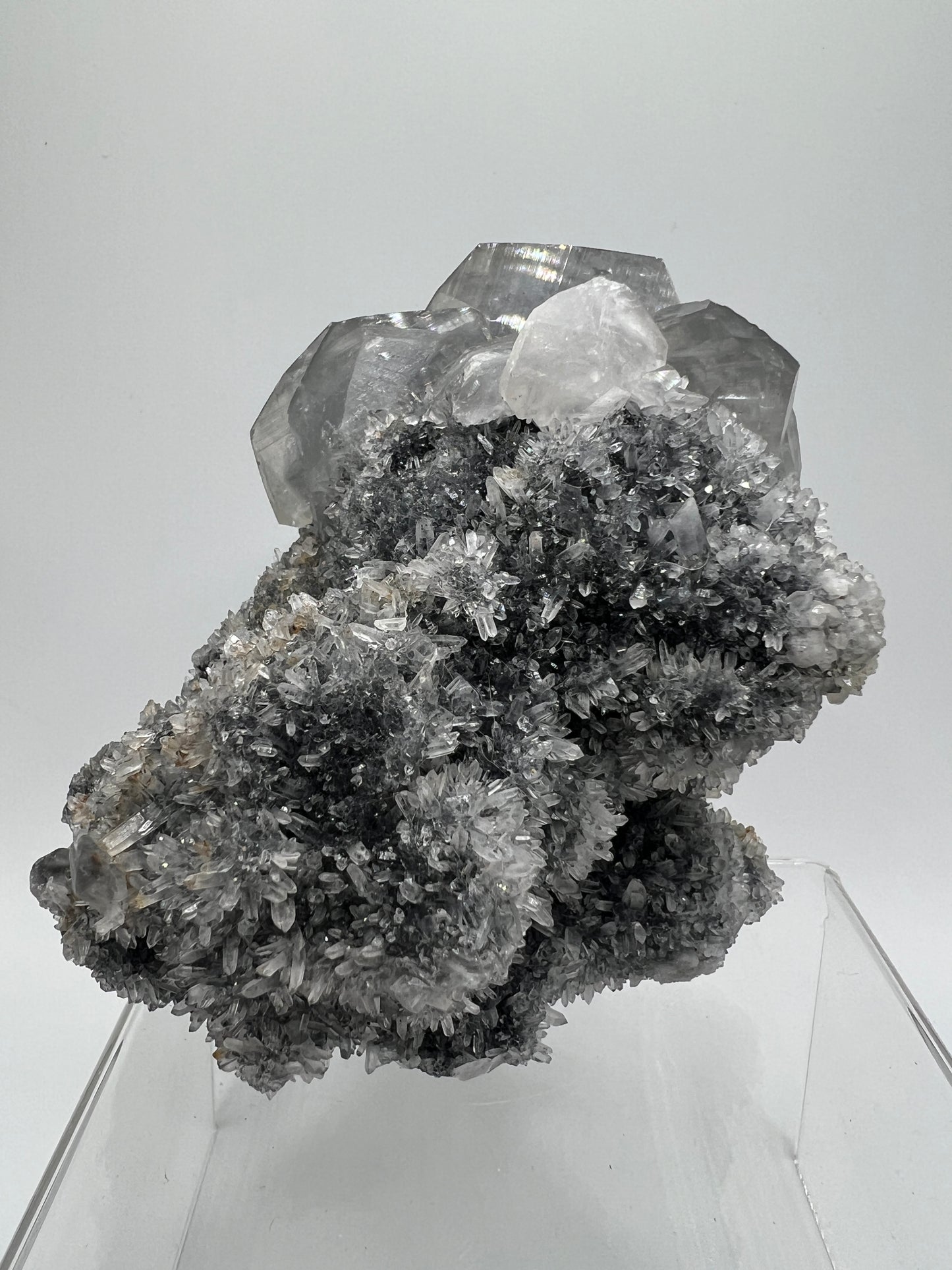 Silver Benz Calcite On Druzy Quartz. Gorgeous UV Reactive Mangano Calcite. Amazing Needle Quartz Matrix.