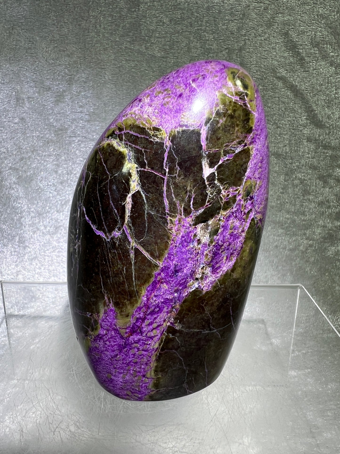 Stichtite In Serpentine Polished Freeform. Gorgeous High Quality Display Crystal. Amazing Atlantisite Freeform.