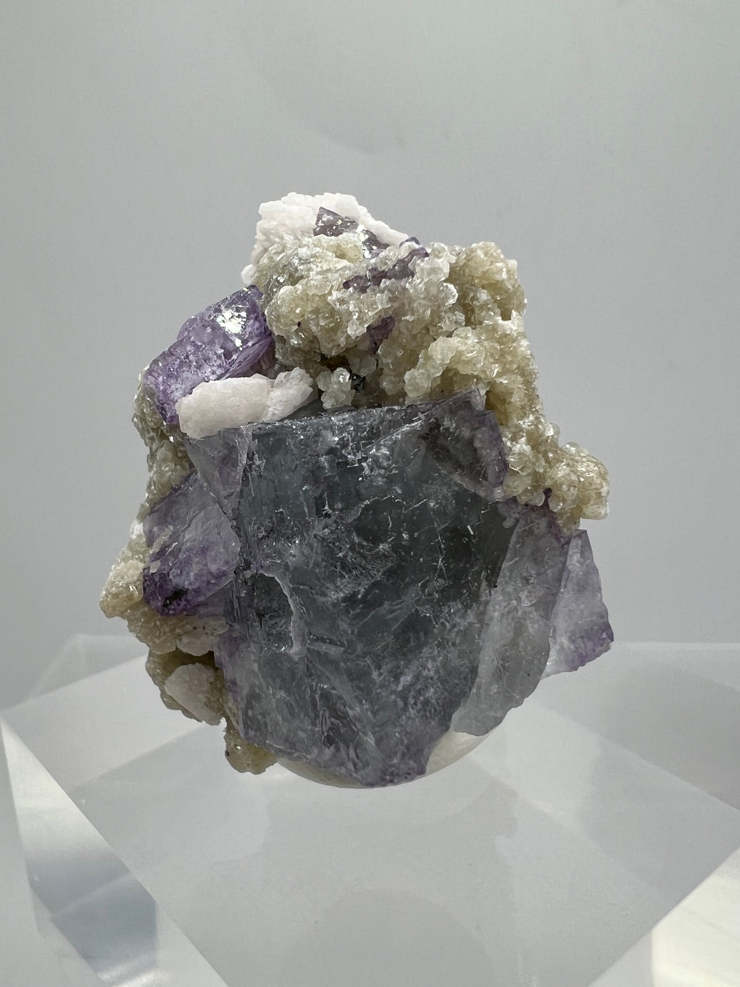 Fluorite, Calcite, And Druzy Quartz Specimen. World Famous Yaogangxian Fluorite Cubes. Beautiful Mixed Mineral Specimen.