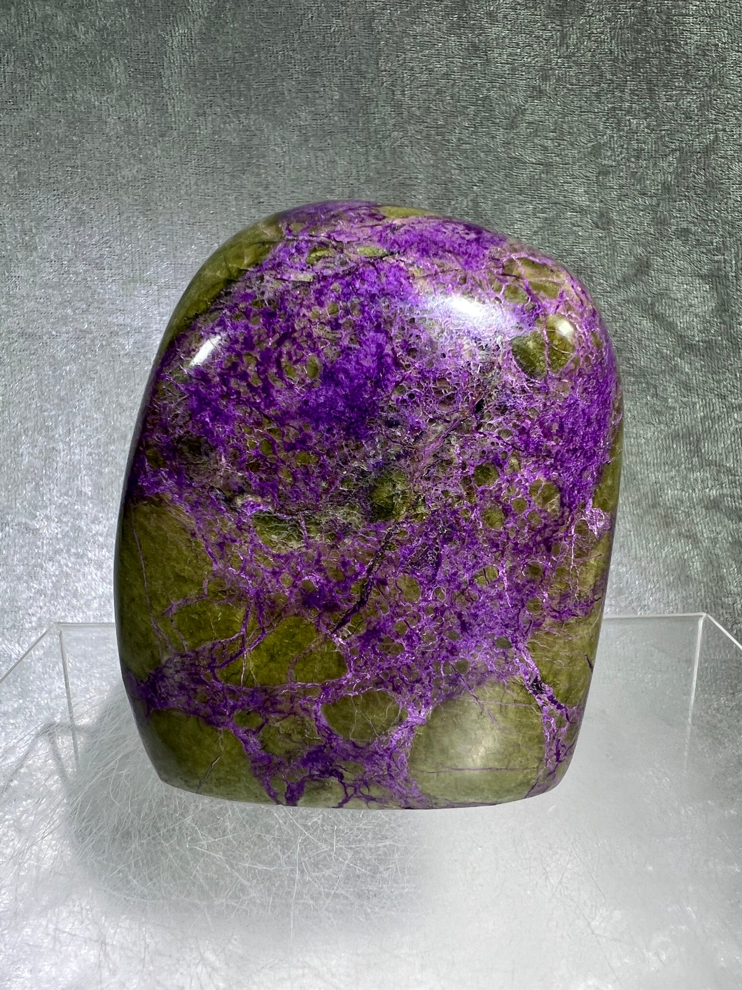 Stichtite In Serpentine Polished Freeform. Gorgeous High Quality Display Crystal. Amazing Atlantisite Freeform.