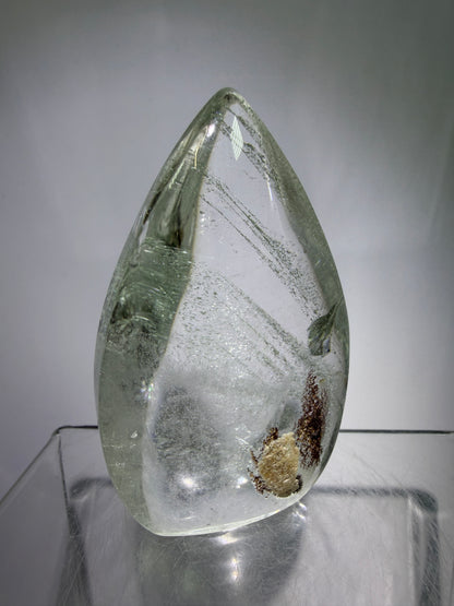 Garden Quartz Crystal Flame. Amazing Landscape And Green Phantoms. Rare Lodolite Quartz Flame
