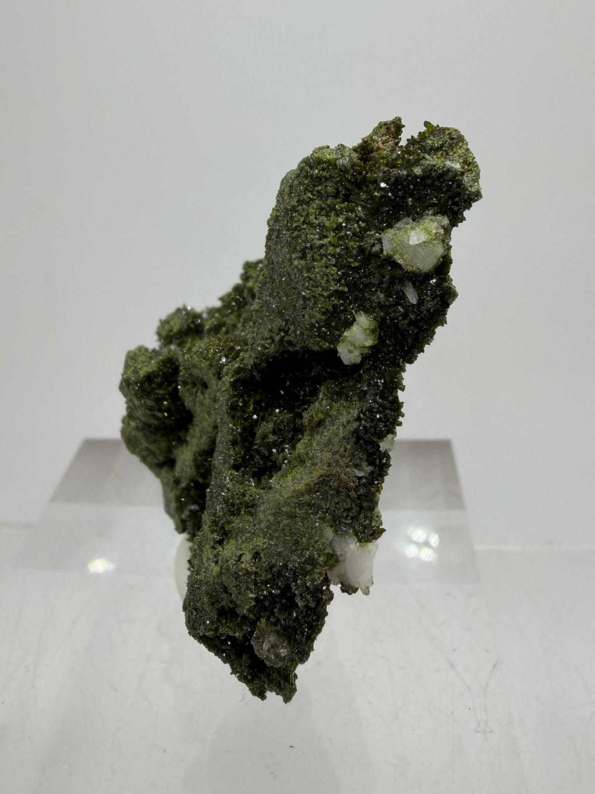 Turkish Epidote And Quartz Specimen. Gorgeous High Quality Forest Epidote. Amazing Flash And Sparkle!