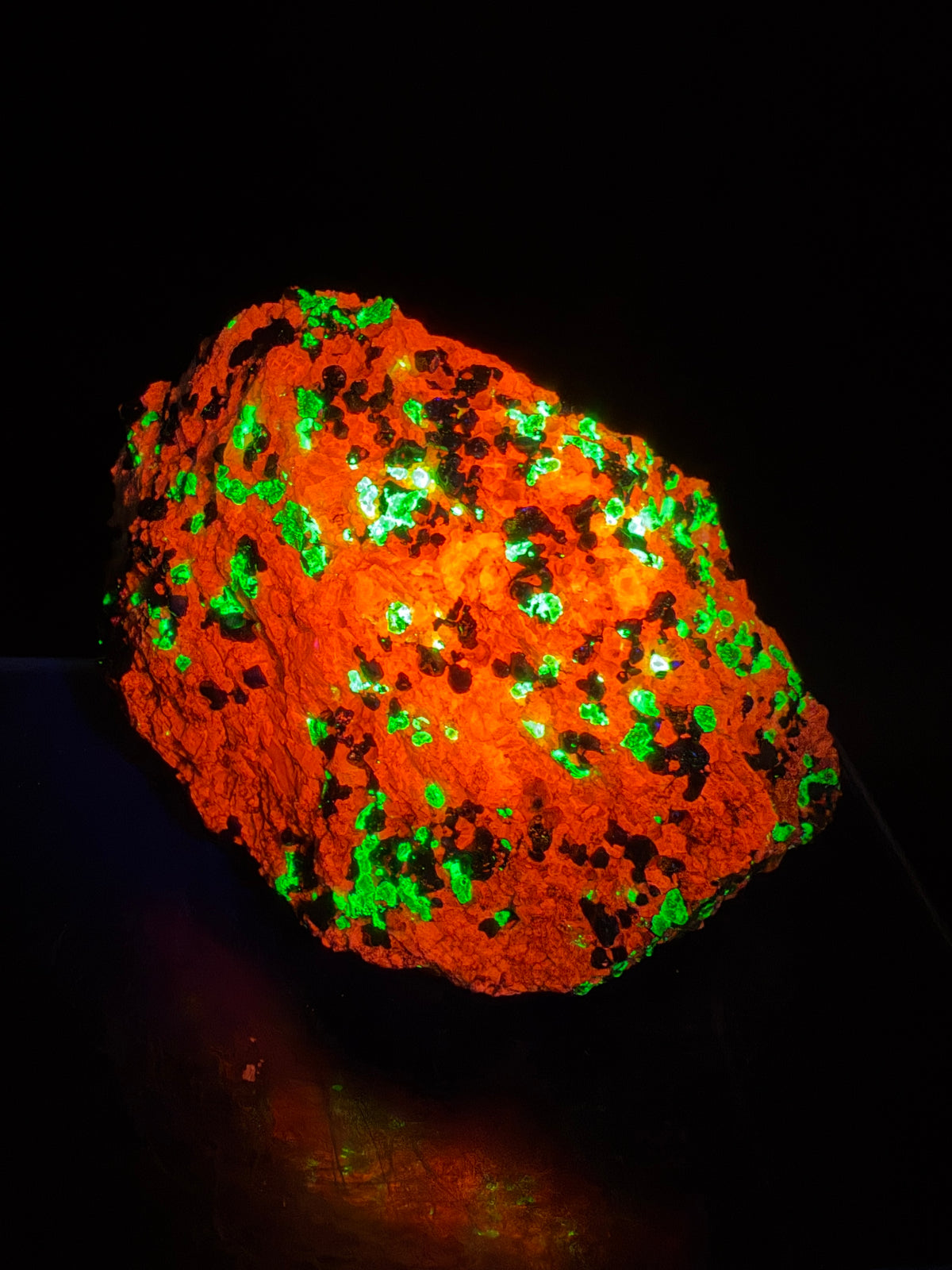 Franklinite, Willemite, And Calcite UV Specimen. Beautiful UV Reactive Crystals With Stunning Colors. High Quality Display Crystal