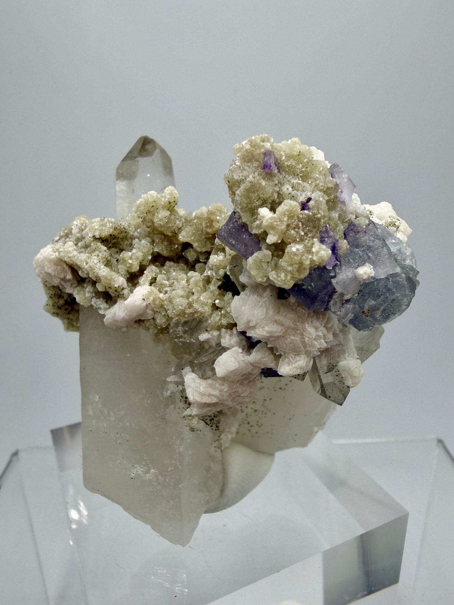 Clear Quartz And Fluorite Display Specimen. World Famous Yaogangxian Cluster. Beautiful Porcelain Fluorite Cubes. High Quality Mineral Specimen.
