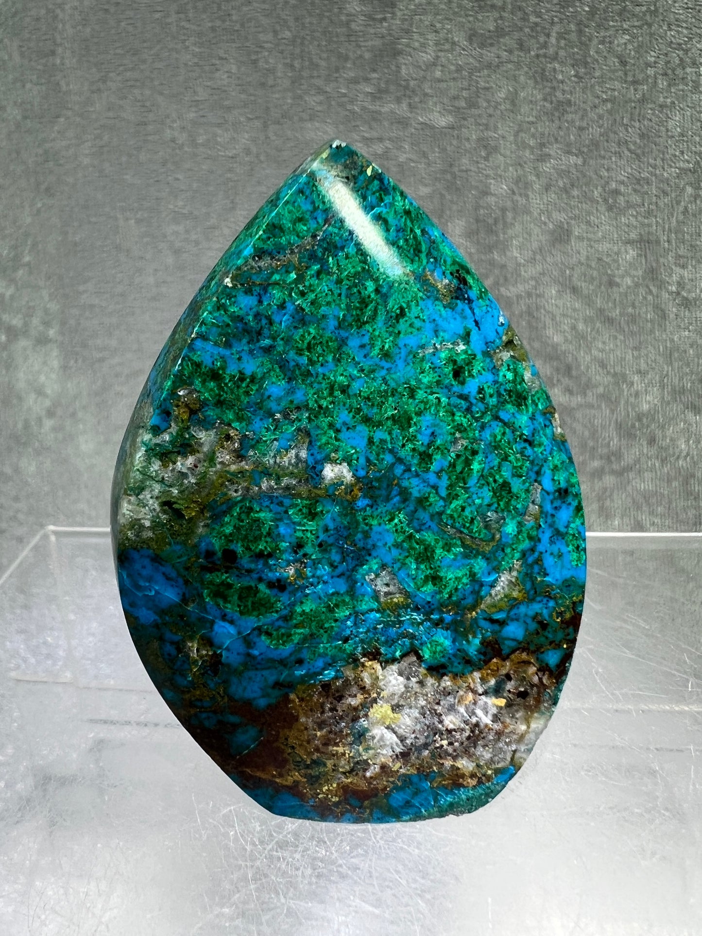 Chrysocolla Flame From Peru. Stunning Chrysocolla And Malachite Display Crystal. High Quality Flame With Gorgeous Colors.