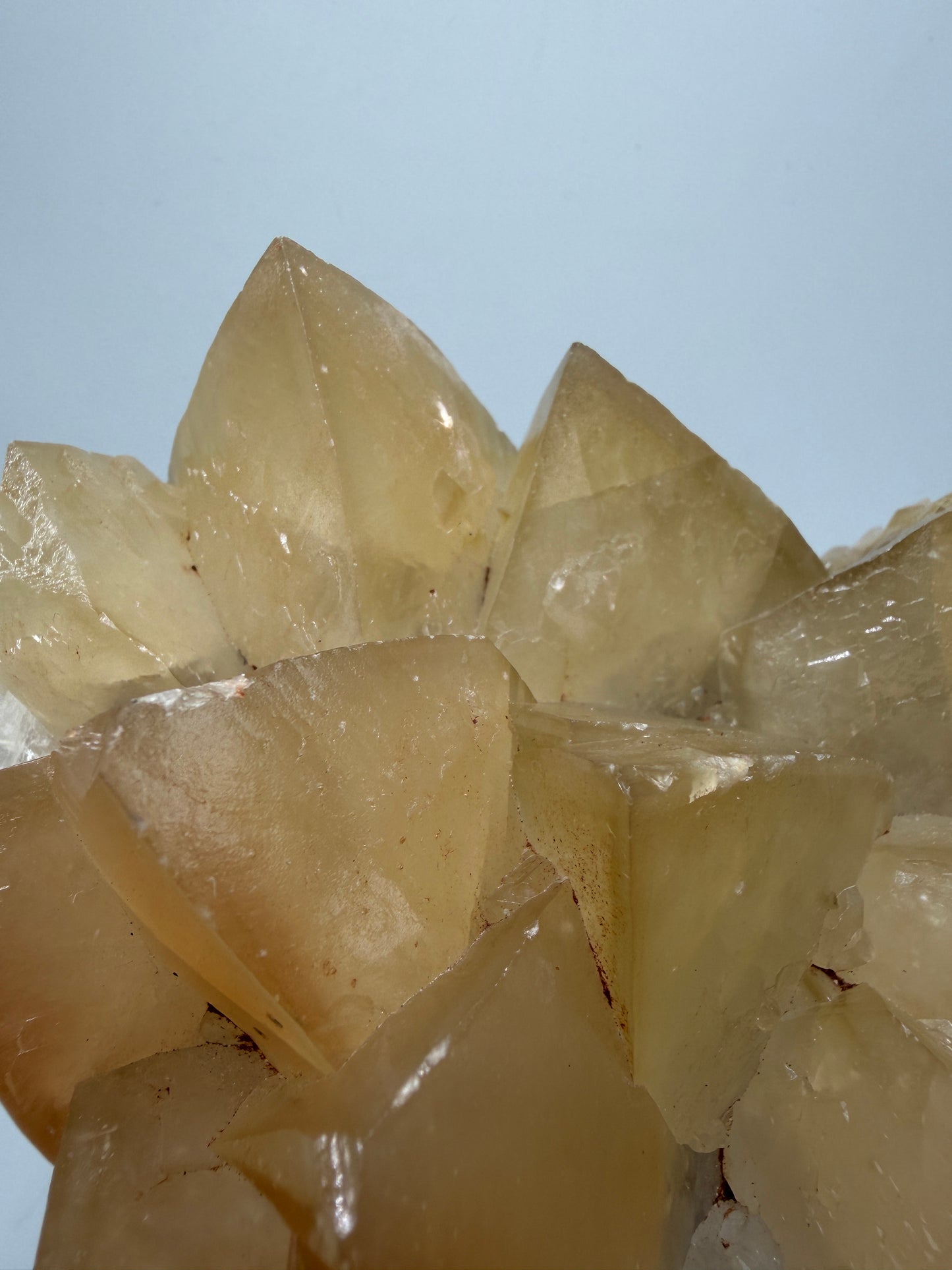 Mariposa Butterfly Calcite Cluster. Large Beautiful Calcite From Mexico. Fantastic High Quality Mineral Specimen