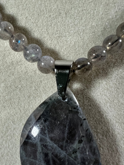 Labradorite Crystal Pendant. Stunning High Quality Jewelry. Custom Made Labradorite Beaded Necklace