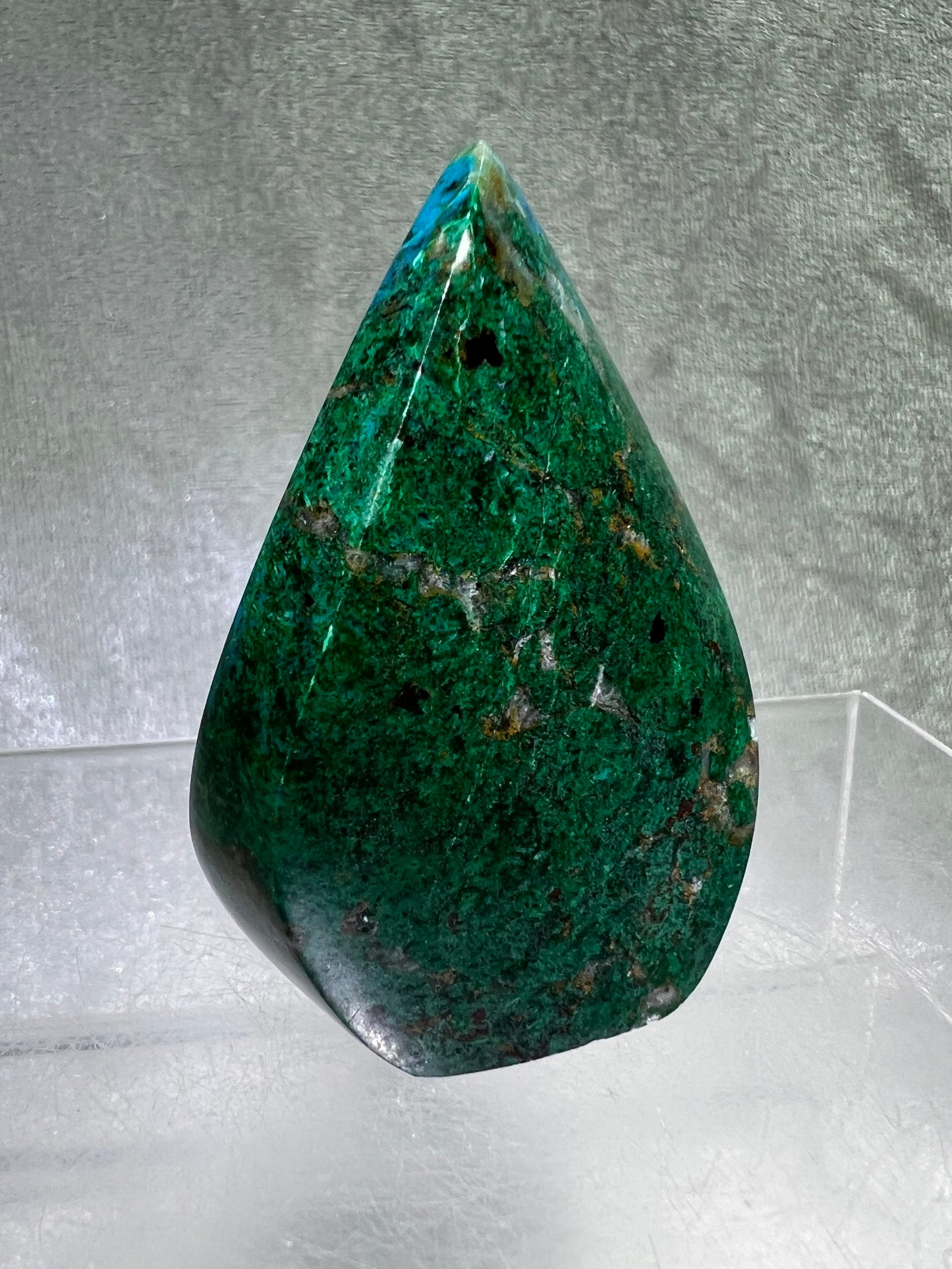 Chrysocolla Flame From Peru. Stunning Chrysocolla And Malachite Display Crystal. High Quality Flame With Gorgeous Colors.