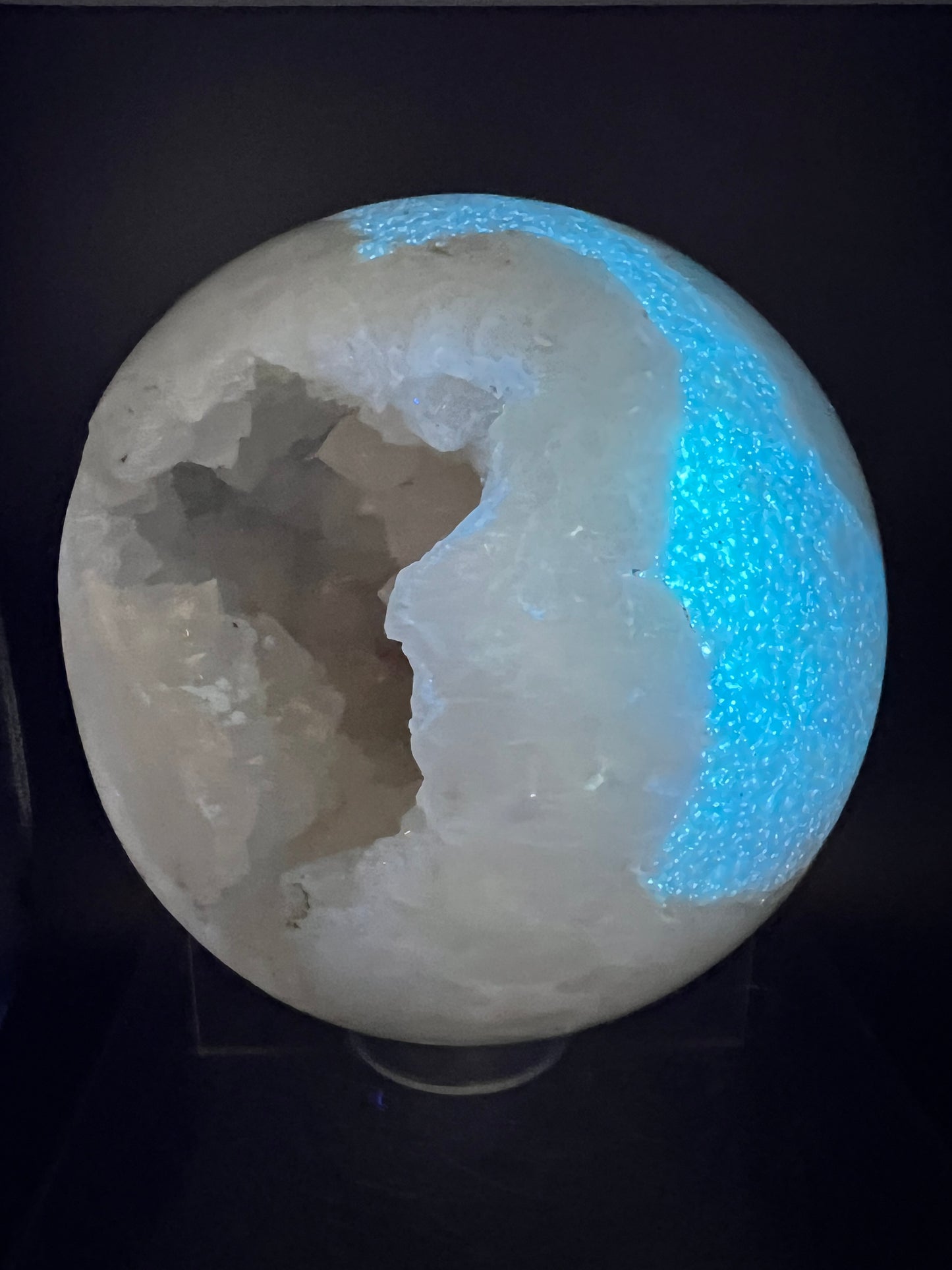 Aragonite And Quartz Druzy Sphere. 142mm, 6.2 lbs. Massive Rare Display Sphere.