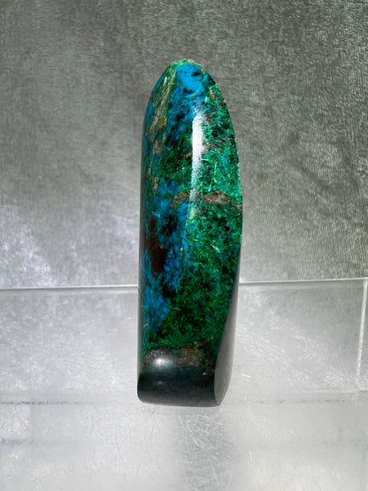 Chrysocolla Flame From Peru. Stunning Chrysocolla And Malachite Display Crystal. High Quality Flame With Gorgeous Colors.