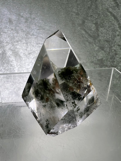 Garden Quartz Polished Freeform. High Quality Four Seasons Landscape Quartz. Gorgeous Pastel Colors. Amazing Polished Lodolite Freeform.