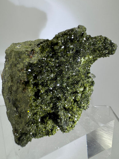Turkish Epidote And Quartz Specimen. Gorgeous High Quality Forest Epidote. Amazing Flash And Sparkle!