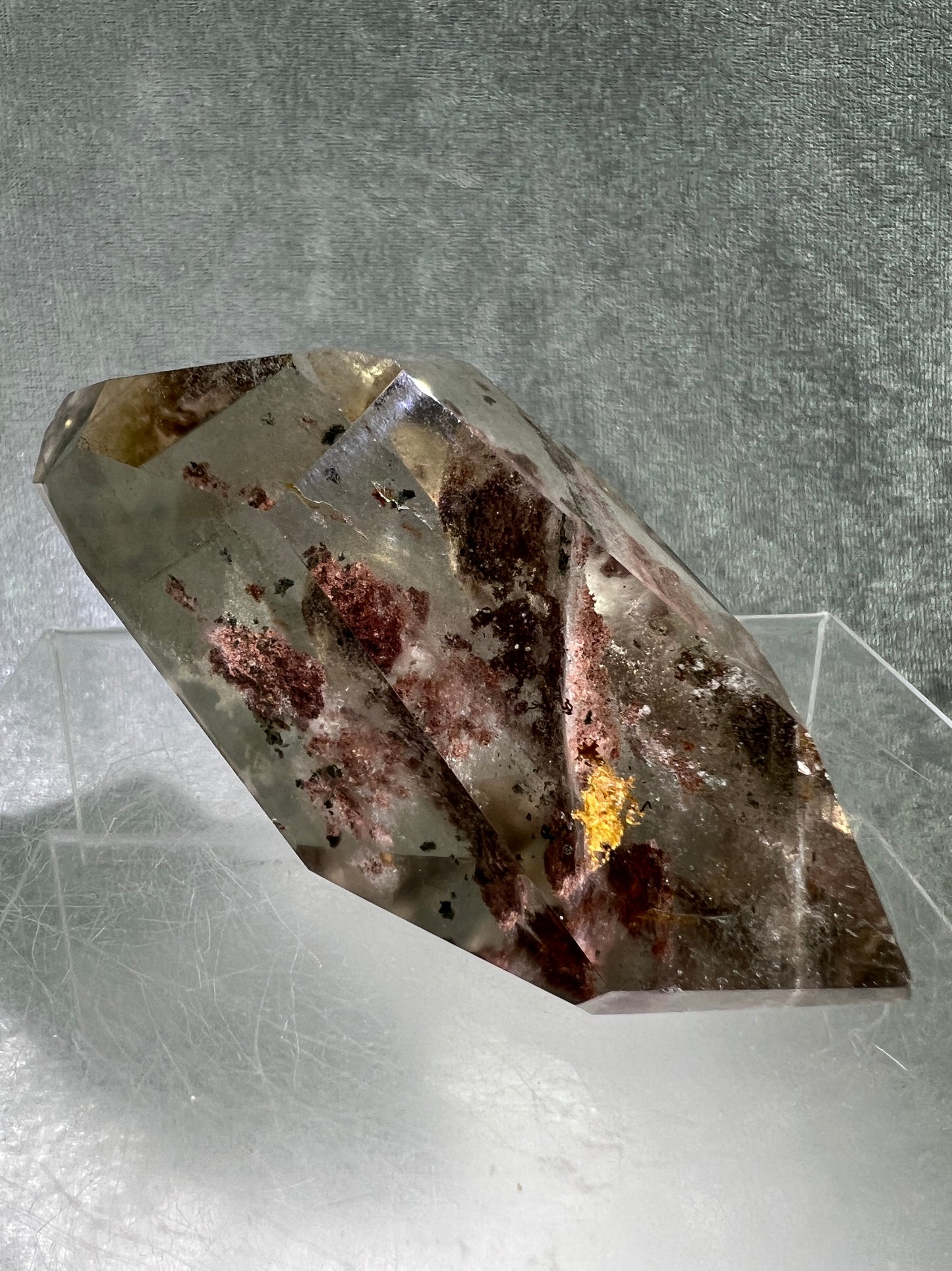 Garden Quartz Polished Freeform. Rare Purple And Red Shaman Quartz. Gorgeous Lodolite With A Beautiful Landscape.