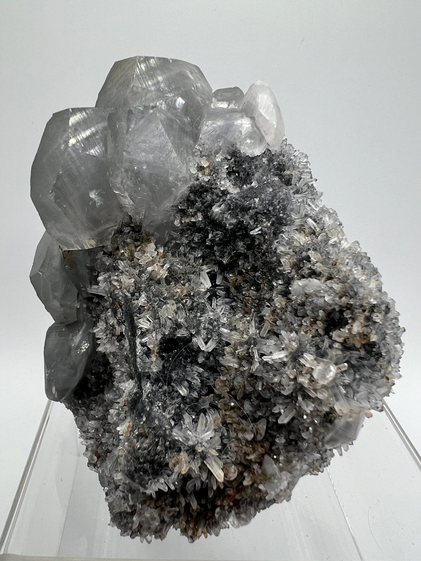 Silver Benz Calcite On Druzy Quartz. Gorgeous UV Reactive Mangano Calcite. Amazing Needle Quartz Matrix.