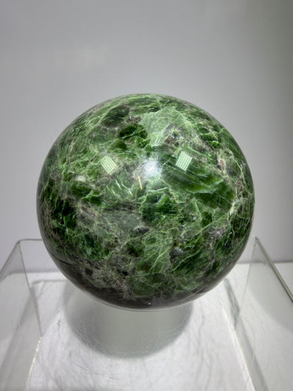 Diopside Crystal Sphere. 68mm. Very Rare And Unique Display Sphere. Lots Of Beautiful Flash