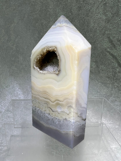 Druzy Agate Tower From Brazil. Top Quality Agate With Amazing Banding. Gorgeous Sugar Druzy Agate.