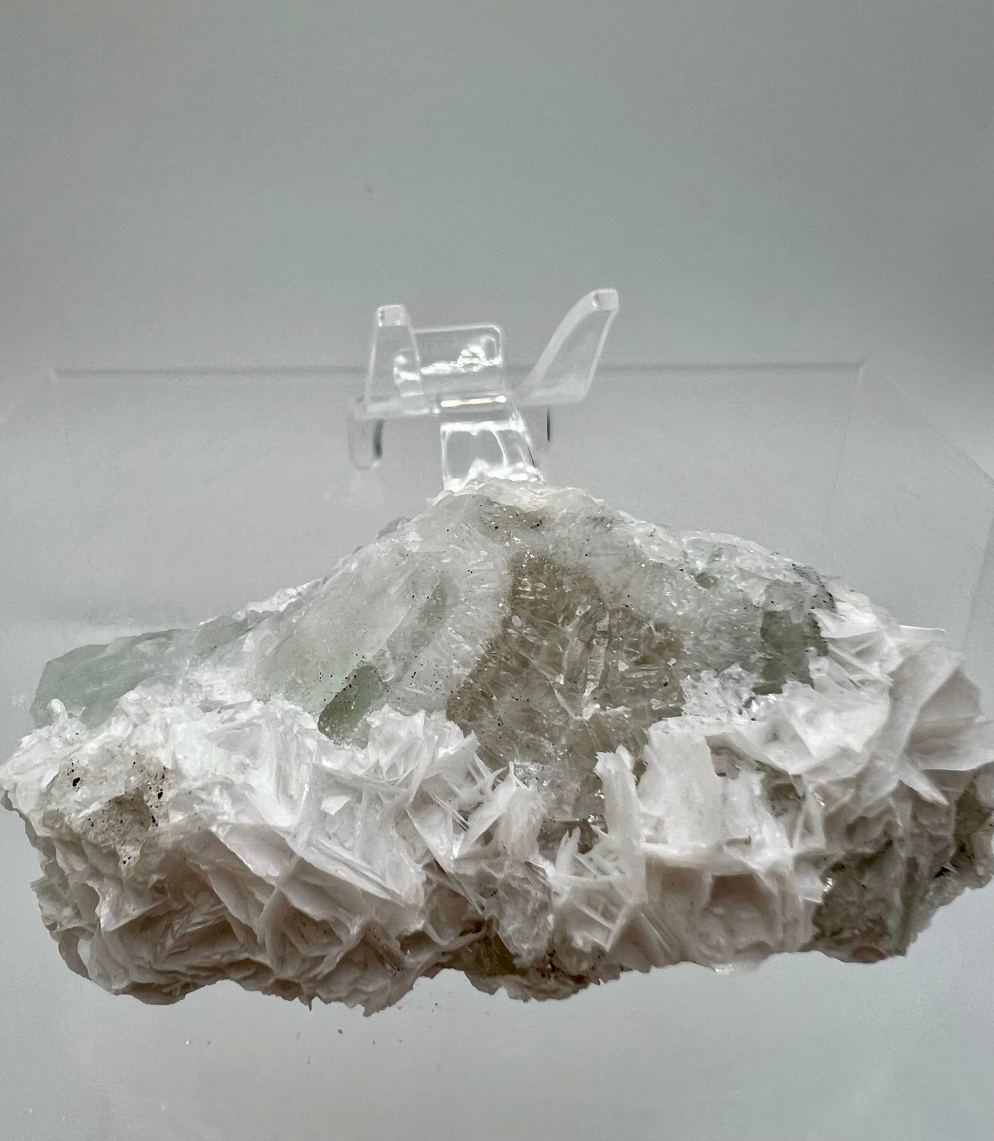 Gorgeous White Rose Calcite On Fluorite Matrix. Crazy Intense UV Reaction. Angel Wing Bladed Calcite Cluster.