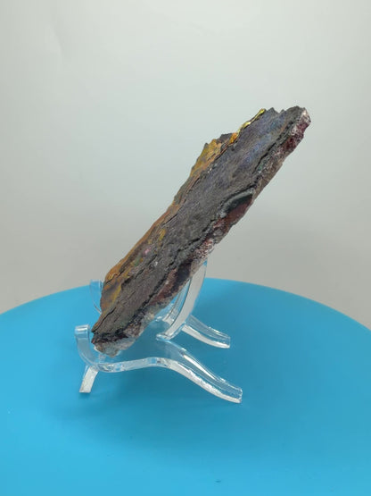 Turgite From Chihuahua, Mexico. Stunning Iridescent Rainbow Flash. Amazing Hematite Goethite Mineral Specimen.