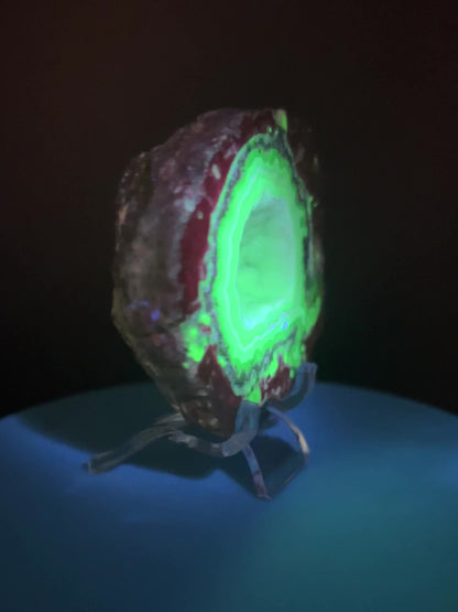 Trancas Geode Specimen From Mexico. A Beautiful Half Geode With Stunning Sugar Druzy. Gorgeous Shortwave UV Reaction!