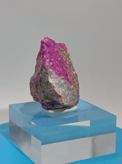 Salrose Crystal Specimen. Gorgeous Bright Colors And Crystals. Stunning Cobaltion Dolomite Specimen From The Congo.