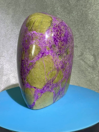 Stichtite In Serpentine Polished Freeform. Gorgeous High Quality Display Crystal. Amazing Atlantisite Freeform.