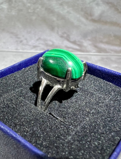 Beautiful Malachite Crystal Ring. Adjustable S295 Silver Ring. Stunning Green With Incredible Patterns.